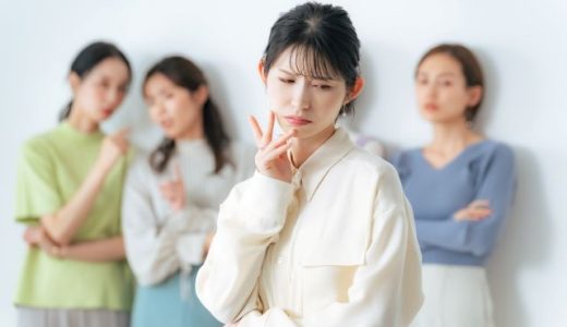 キャバクラの派閥といじめの実態｜対処法を本音で解説